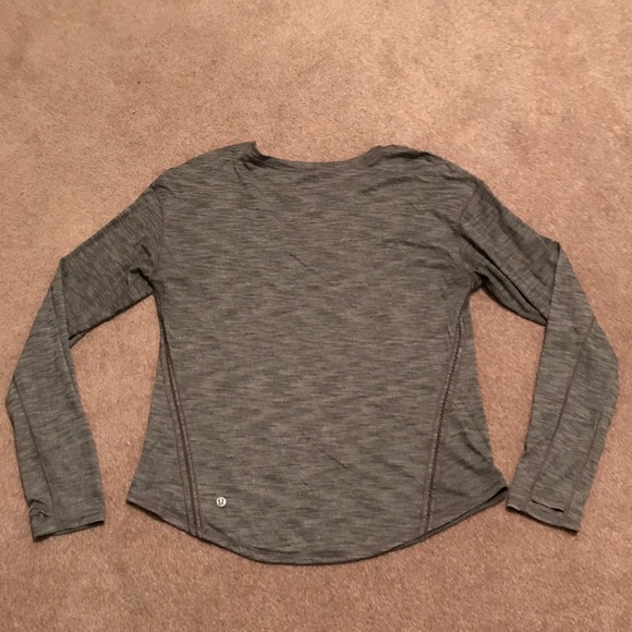 lululemon athletica Tops - 🤸🏻♀️ Lululemon gray long sleeve top